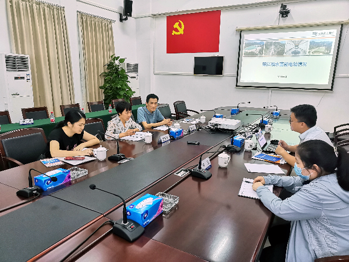 市統(tǒng)計局走訪調研“四上”企業(yè).jpg