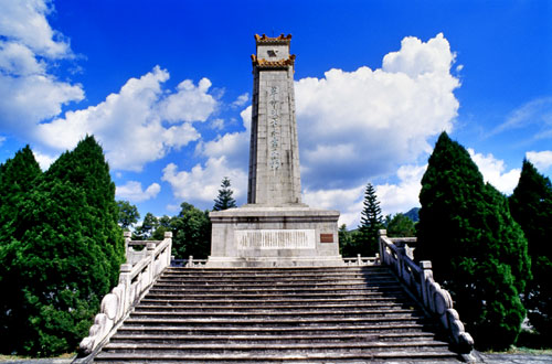紀念碑.jpg