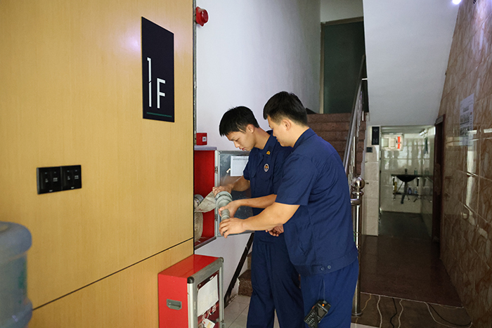 245A0118.JPG